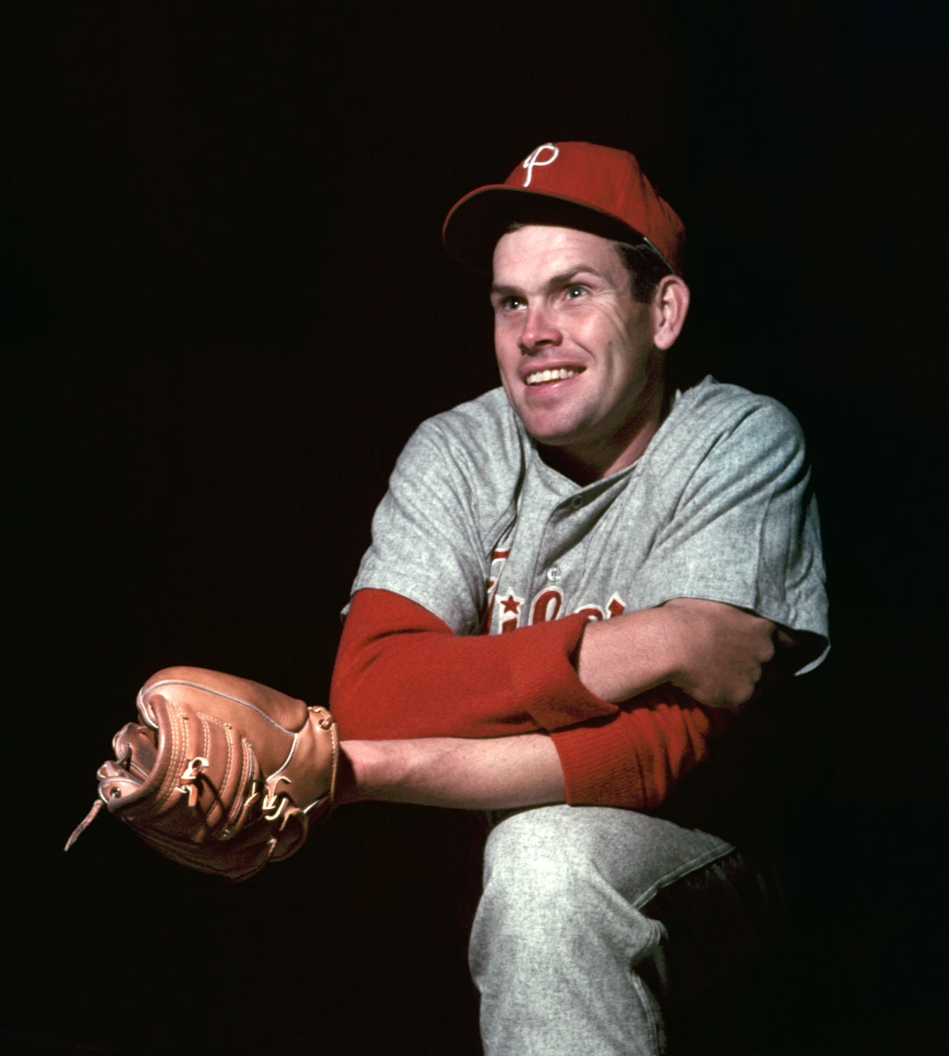 Roberts completely dominant versus Braves Baseball Hall of Fame